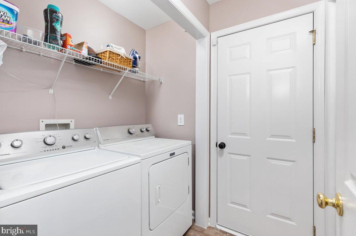 260 Shannon Ct, Inwood WV 25428-3876 exterior