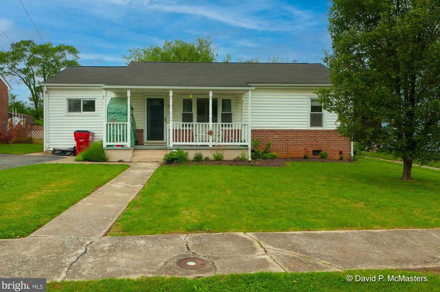 420 Bernice Ave, Martinsburg, WV 25405