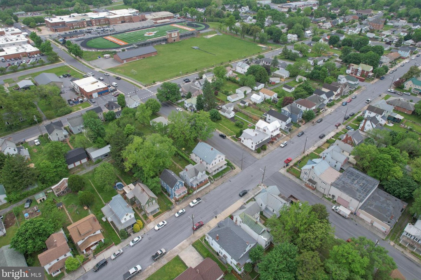 736 Virginia Ave, Martinsburg WV 25405-1644 exterior