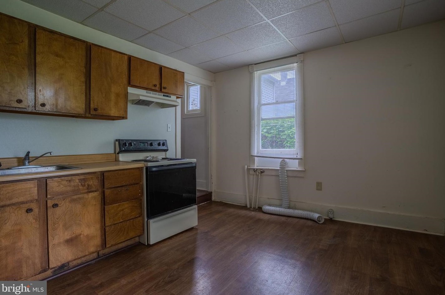 736 Virginia Ave, Martinsburg WV 25405-1644 exterior