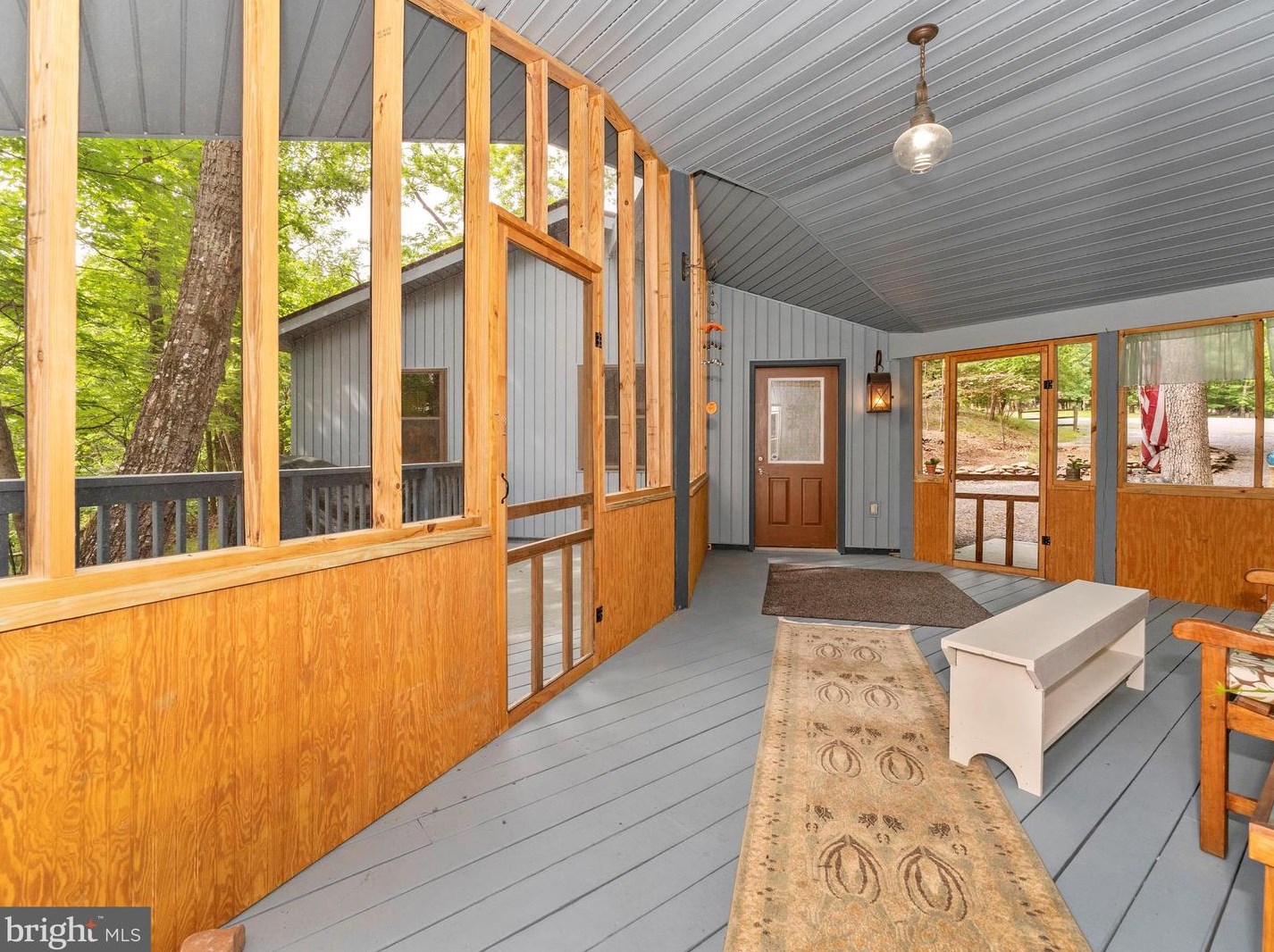 353 Pathfinder Ln, Hedgesville, WV 25427-5393