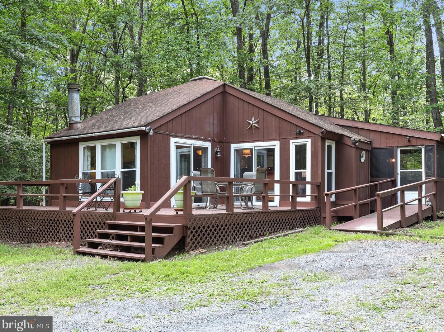 171 Ruffed Grouse Ln, Hedgesville, WV 25427