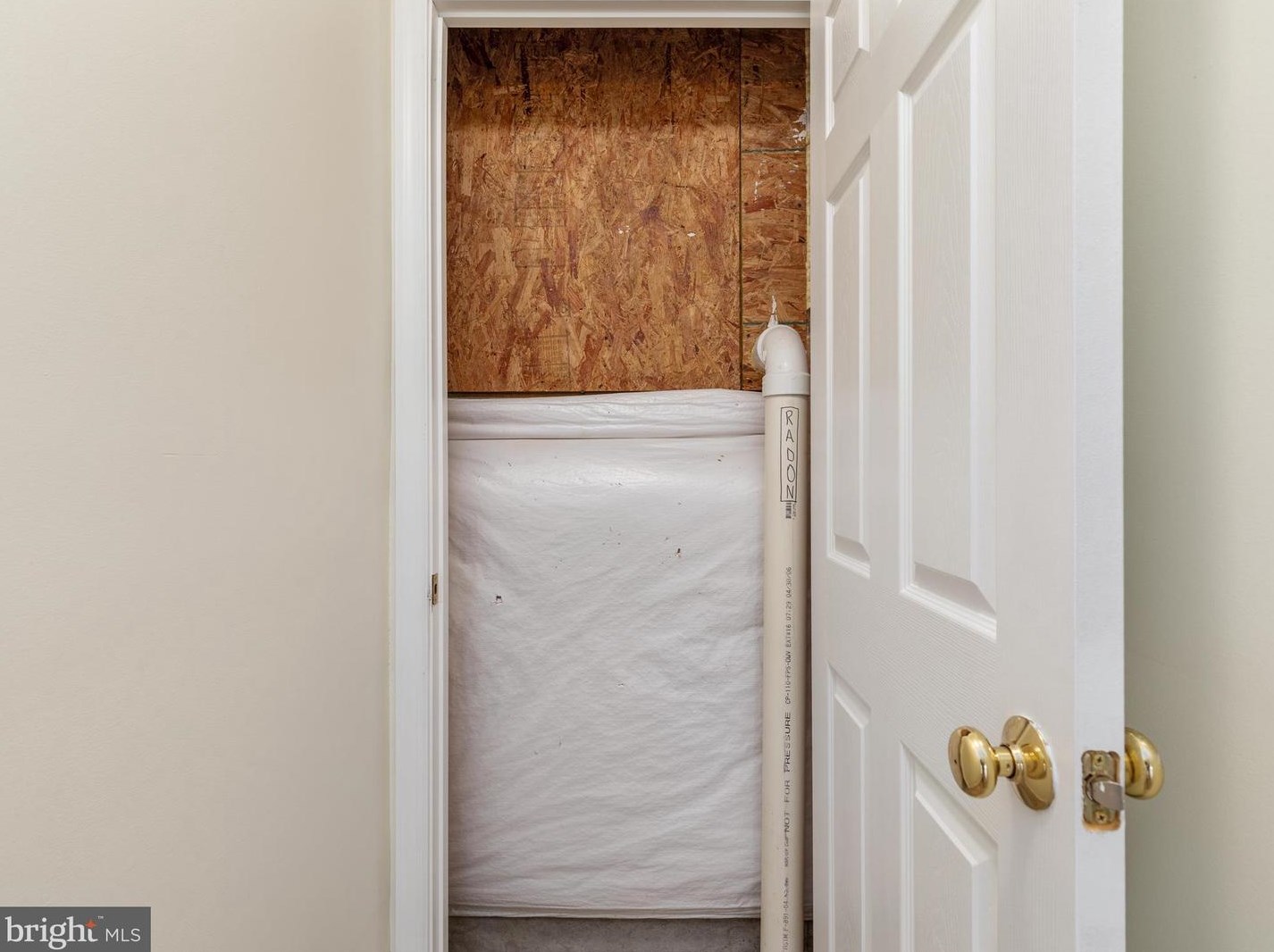 246 Shannon Ct, Inwood WV 25428-3876 exterior