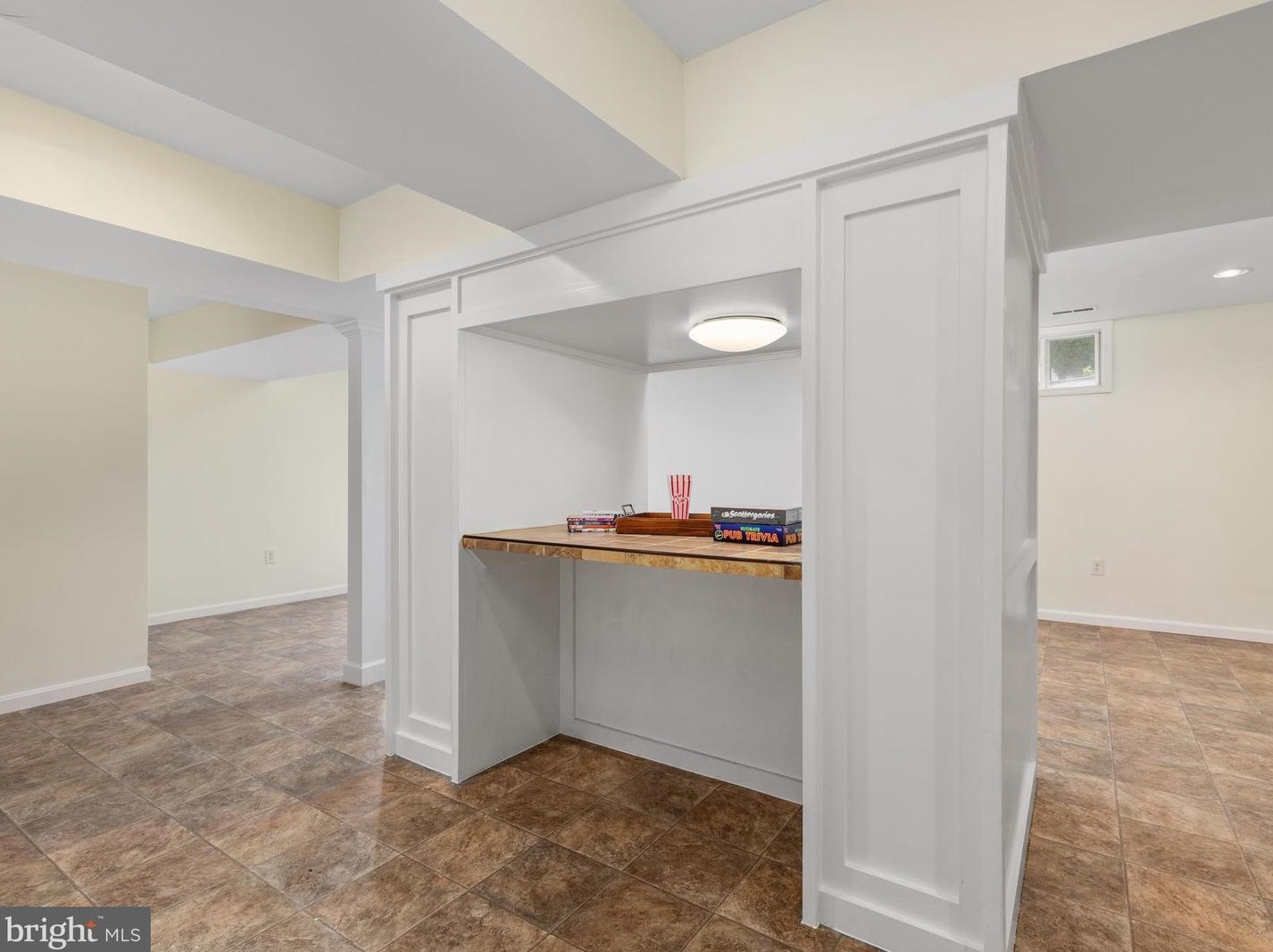 246 Shannon Ct, Inwood WV 25428-3876 exterior