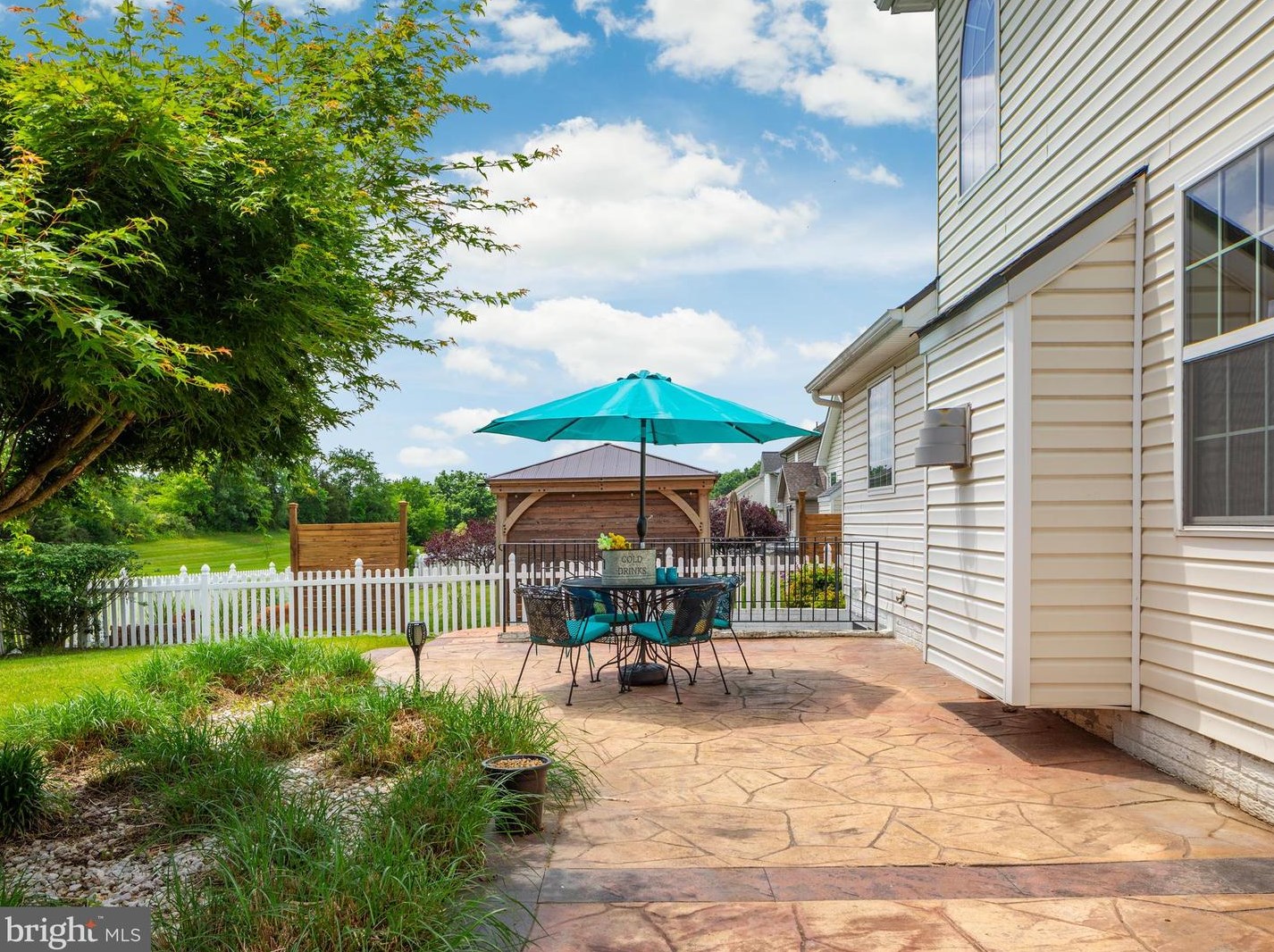 246 Shannon Ct, Inwood WV 25428-3876 exterior