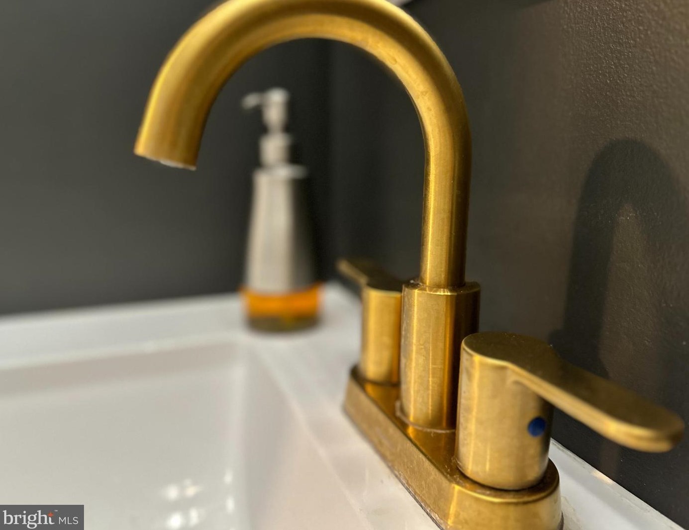 373 Bald Eagle Trl, Hedgesville WV 25427 exterior