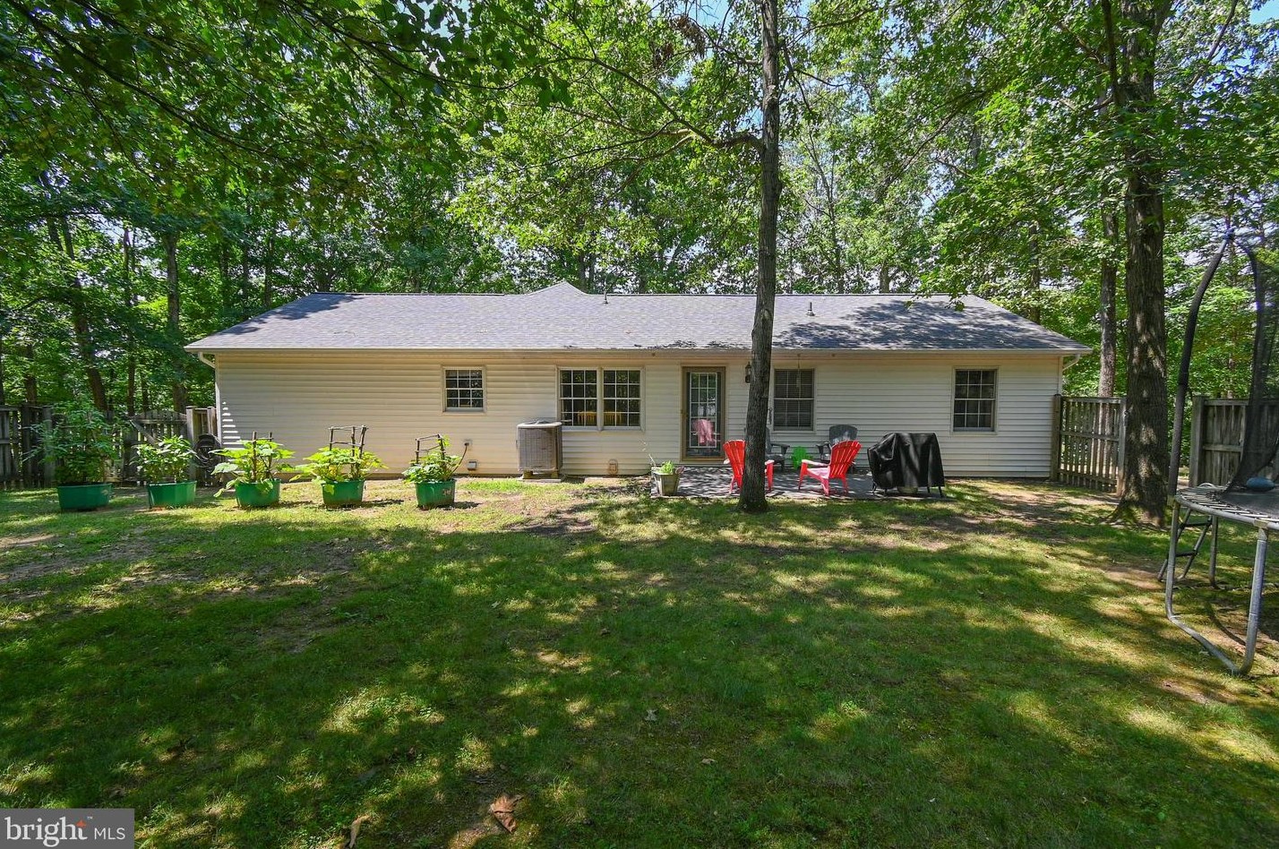 43 Floral Ridge Cir, Inwood, WV 25428