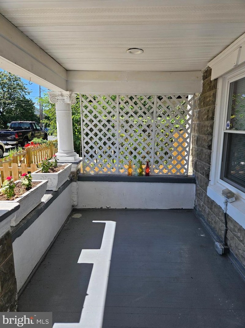 615 Faulkner Ave, Martinsburg, WV 25401-2115
