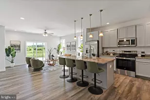 168 Santiago Cir, Martinsburg, WV 25403 - Photo 10