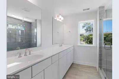 23 Sussex Drive, Falling Waters, WV 25419 - Photo 26