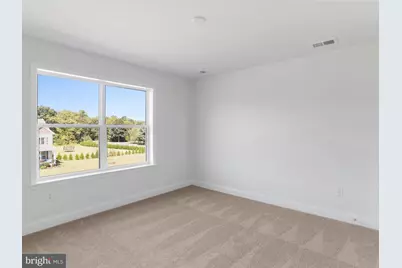 23 Sussex Drive, Falling Waters, WV 25419 - Photo 34