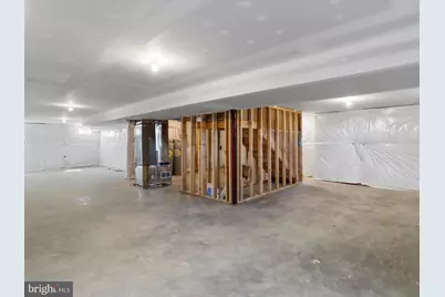 23 Sussex Drive, Falling Waters, WV 25419 - Photo 36