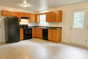 104 Basin Dr, Inwood, WV 25428 - Photo 4
