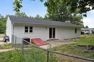 12090 Back Creek Valley Rd, Hedgesville, WV 25427 - Photo 32