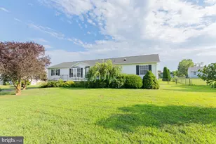 43 Tather Dr, Martinsburg, WV 25405 - Photo 6