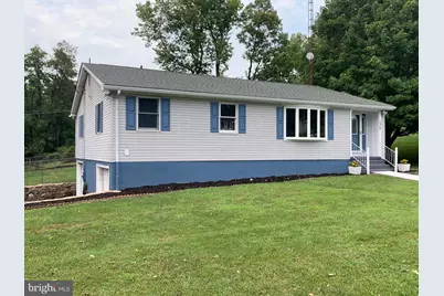 136 Skylab Terrace, Martinsburg, WV 25403 - Photo 4