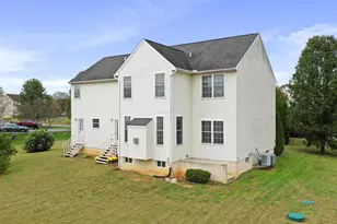 50 Berkshire Dr, Falling Waters, WV 25419 - Photo 42
