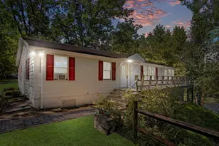999 Aspero Ln, Falling Waters, WV 25419 - Photo 6