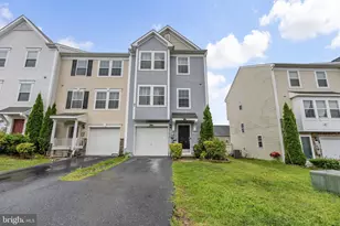 362 Rumbling Rock Rd, Hedgesville, WV 25427 - Photo 1