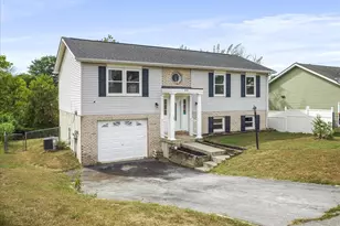 84 Bane Berry Ln, Martinsburg, WV 25404 - Photo 4