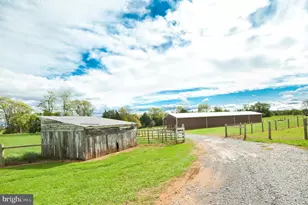 590 Carlyle Rd, Martinsburg, WV 25404 - Photo 70