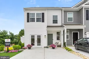 45 Kitsune Blvd, Martinsburg, WV 25404 - Photo 2