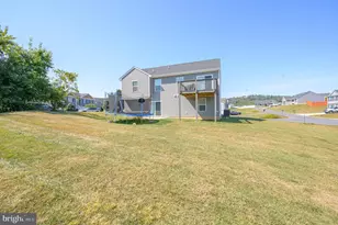 17 Infantry Ct, Hedgesville, WV 25427 - Photo 10