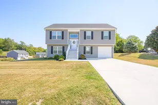17 Infantry Ct, Hedgesville, WV 25427 - Photo 2