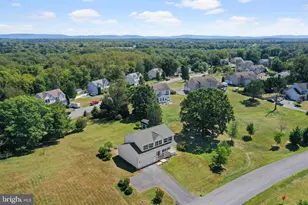 197 Triumphant Way, Falling Waters, WV 25419 - Photo 6