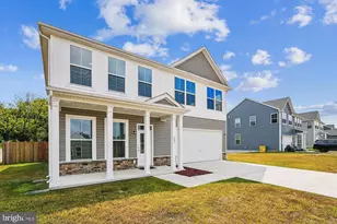 132 Sanibel Wy, Martinsburg, WV 25405 - Photo 2