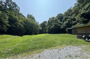 878 Beards Crossing Rd, Hedgesville, WV 25427 - Photo 20