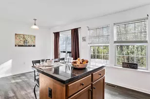 41 Venetian Ct, Hedgesville, WV 25427 - Photo 14