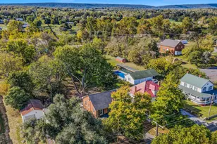 9872 Winchester Ave, Bunker Hill, WV 25413 - Photo 42