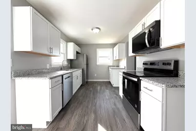 1320 West Virginia Avenue W, Martinsburg, WV 25401 - Photo 6