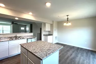 135 Olga Dr, Martinsburg, WV 25403 - Photo 4
