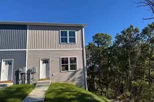 126 Marineris Cir, Martinsburg, WV 25405 - Photo 2