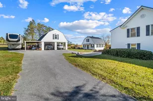 45 Nipetown Rd, Martinsburg, WV 25403 - Photo 8