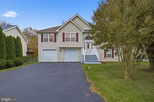 371 Good Dr, Martinsburg, WV 25405 - Photo 2