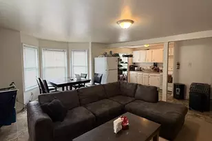 223 N Maple Ave, Martinsburg, WV 25401 - Photo 2