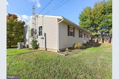 60 Grey Spring Avenue, Bunker Hill, WV 25413 - Photo 32