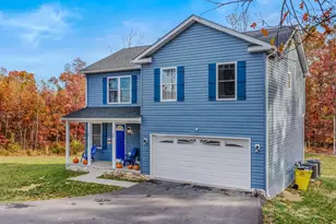 634 Basin Dr, Inwood, WV 25428 - Photo 2