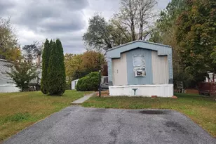 870 Royal Crest Dr, Martinsburg, WV 25401 - Photo 1
