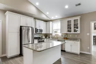 63 Briarcrest Cir, Martinsburg, WV 25403 - Photo 8