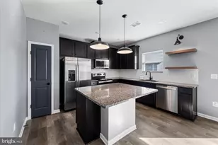 73 Preening Rd, Hedgesville, WV 25427 - Photo 2