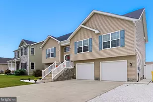 134 Pochards Ct, Martinsburg, WV 25403 - Photo 6