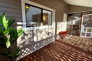 646 Glenwood Ln, Gerrardstown, WV 25420 - Photo 6