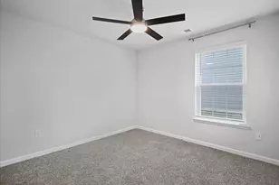 387 Aylesbury Ln, Martinsburg, WV 25403 - Photo 22