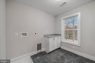 659 Nimitz Ln, Hedgesville, WV 25427 - Photo 24