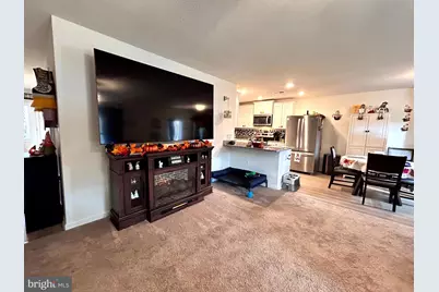 90 Rappahannock Run, Falling Waters, WV 25419 - Photo 4