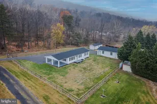 3032 Dry Run Rd, Martinsburg, WV 25403 - Photo 2